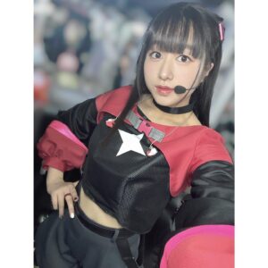 Coco Hayashi Instagram - 🌈🎙️🔥
．
2023.12.23(sat.)〜12.24(sun.)
ラブライブ！虹ヶ咲学園スクールアイド同好会
6th Live! I love You ⇄ You love Me 愛知公演
⁡
初めてのナンバリングライブへの参加。
とってもとっても、幸せでした！
ニジガクのことが、私は大好きです！
⁡
みんなも、たくさんの"大好き"を届けてくれてありがとう！
ライブという名の最高のクリスマスプレゼントでした🎁
⁡
神奈川公演も、みんなと愛の交換ができるのが楽しみ🫶🏻✧︎
もっともっとアツいパフォーマンスができるように、せつ菜と頑張りますよ！
⁡
6th LIVEへの想いは、
全ての公演を走り終えてから書かせてくださいね💕
⁡
それでは、1月にKアリーナでお会いしましょう🎙️🔥
．
．
#虹ヶ咲　#lovelive #live