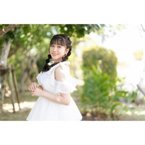 Coco Hayashi Instagram - ．
2024.05.15
誕生日を迎え、22歳になりました。

これからも大好きな場所で
憧れを追いかけ続けたい。
大切な皆様へ幸せをお届けできるよう
初心を忘れずに努力してまいります！
．
さて、22歳一発目は舞台「アサルトリリィ・新章」第2弾。
昨日小屋入りをしまして、みっちり舞台稽古しました！

お誕生日を劇場で過ごせるなんて、幸せだなぁ。

板の上で生きられる喜びを噛みしめて。
お稽古に励みます！
．
ちなみにこのお写真は、6月発売のPHOTOBOOKのオフショットです‎🤍👒⸒⸒
素敵に撮っていただきましたので、こちらもお楽しみに。
．
役者として、さまざまなアプローチで皆様を魅了できるよう、今年も全力で駆け抜けます！
22歳の林も、どうぞよろしくお願いします！✨
．
．
#誕生日  #happybirthday #birthday