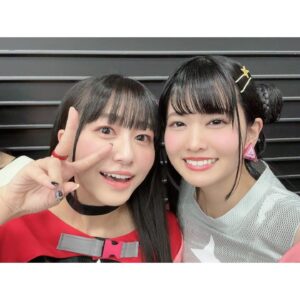 Coco Hayashi Instagram - 🌈✨✨
．
大好きで大リスペクトしているみんなと🌈
みんなでわちゃわちゃ撮った写真も、
ツーショットも、どれも愛しい。
⁡
みんながいてくれるから、
私は頑張れます！！！
．
．
#lovelive #虹ヶ咲