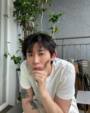 Code Kunst Instagram - 조금 더 단단하고 성숙해지는 중이었던 24년의 5월 🌟