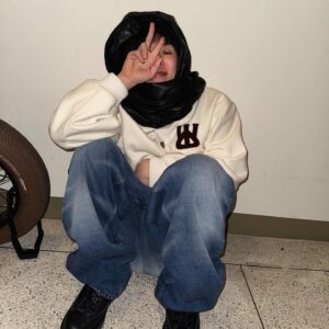 Code Kunst Instagram - 아무리 생각해 봐도 고양이 사랑은 좀 일방적이어야 제맛인 것 같더라구요