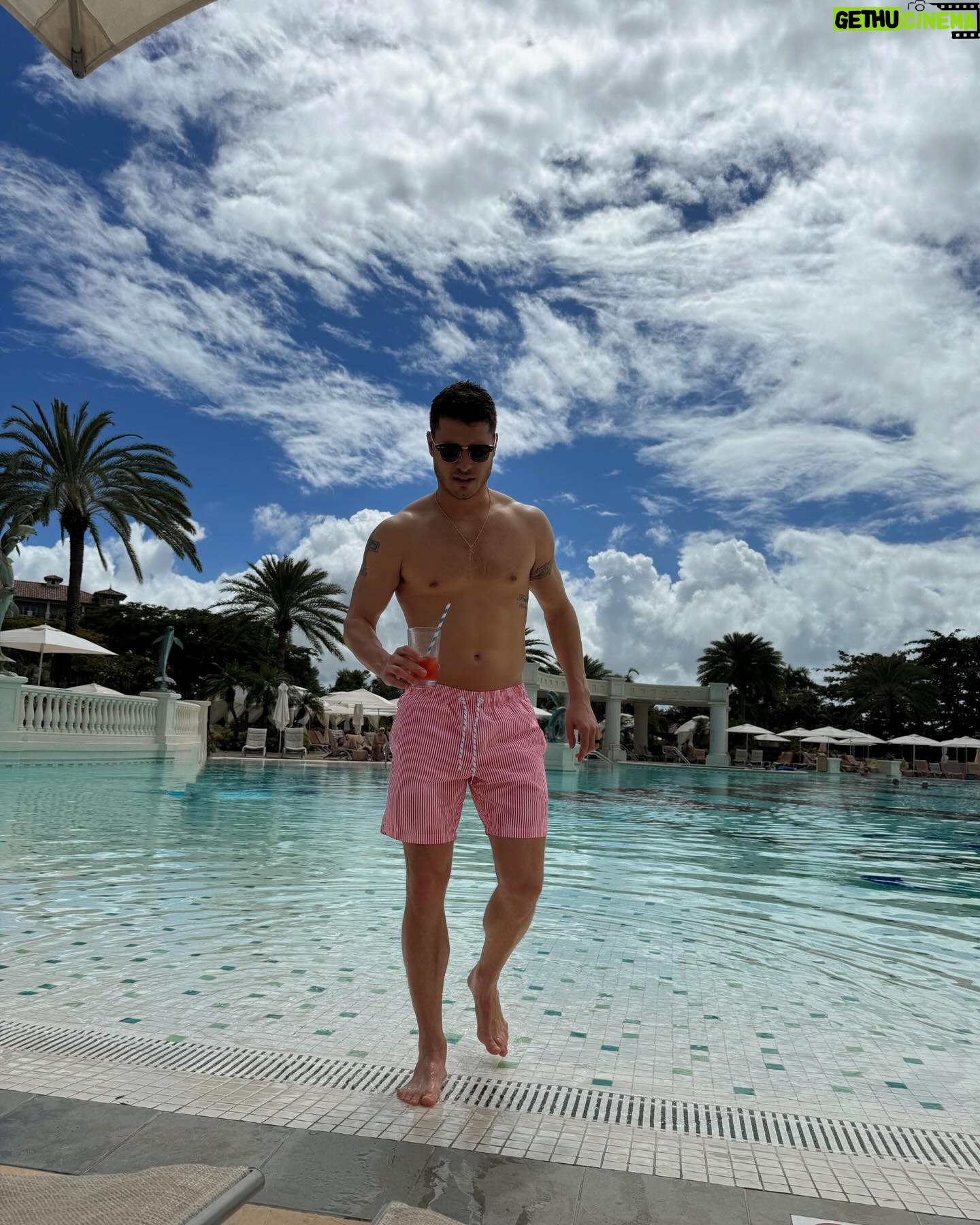 Cody Calafiore - 11K Likes - Antigua ‘24 🏝️🇦🇬