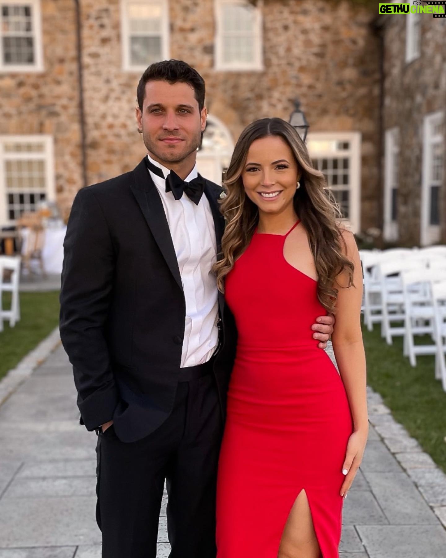 Cody Calafiore - 8.6K Likes - Here’s to the newest member of the Calafiore family! @alexadziak we couldn’t be happier to have you! Here’s to Craig and Alexa and a lifetime of happiness!
