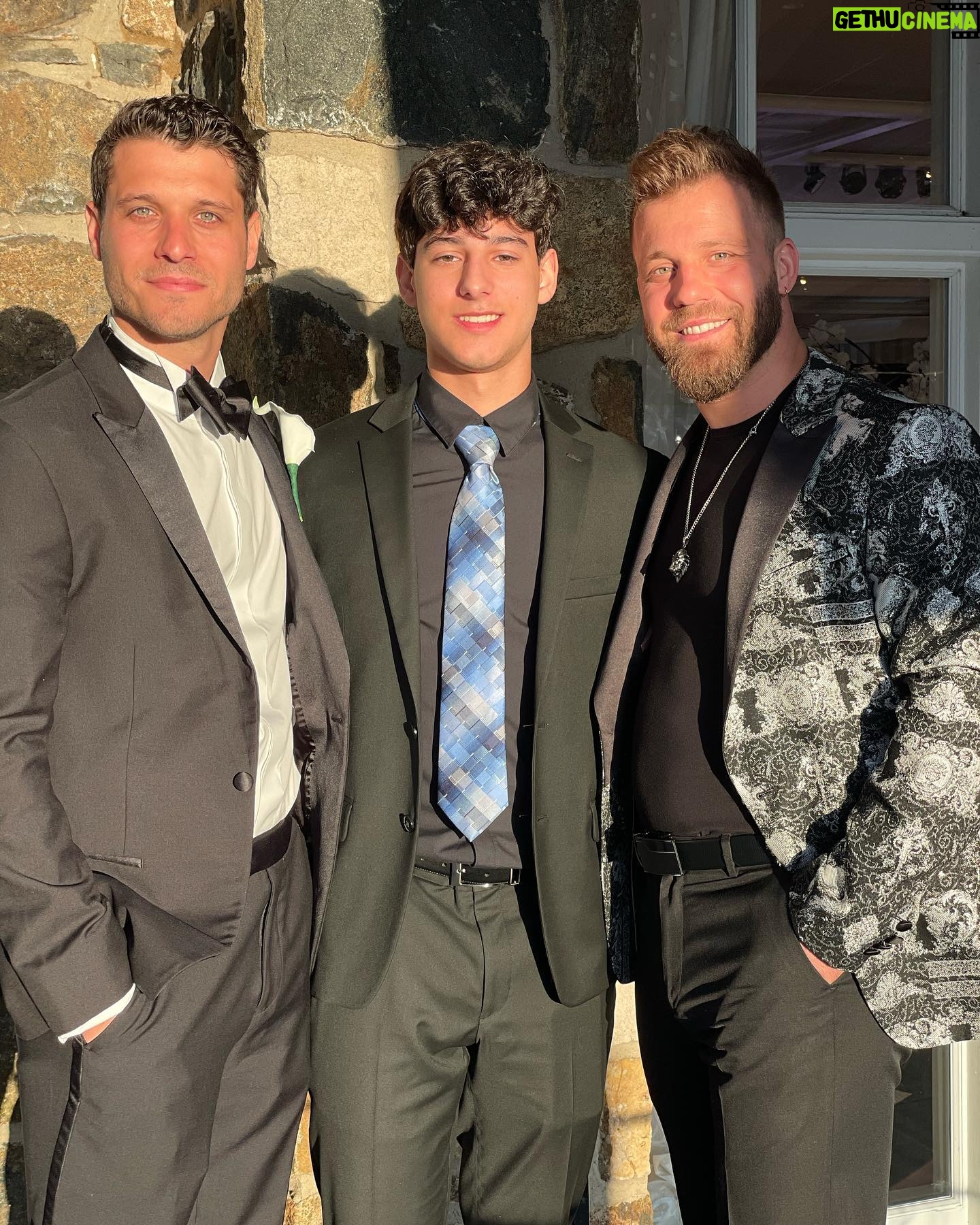 Cody Calafiore - 8.6K Likes - Here’s to the newest member of the Calafiore family! @alexadziak we couldn’t be happier to have you! Here’s to Craig and Alexa and a lifetime of happiness!