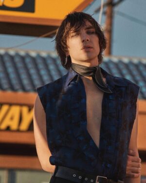 Cody Fern Instagram - @thegqstyle 

Photography: @cedric_buchet
Styling: @luke_jefferson_day 
Grooming: @jamie_grooming