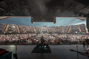 Cody Johnson Instagram - Y’all showed up in Florida! 
See you this weekend Indiana and Alabama!

📸 @jttex
