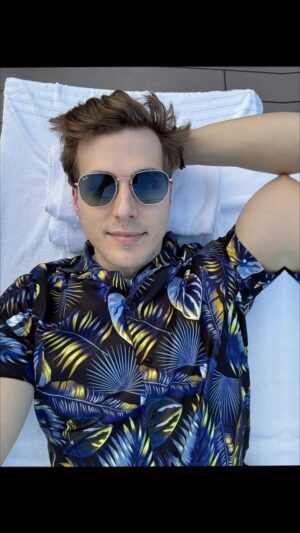 Cody Linley Instagram - 🇵🇷❤️Greetings from Puerto Rico!🎉
#codylinleylove #chill #puertorico