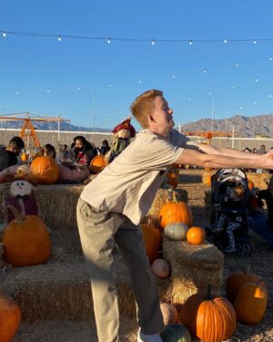 Cody Veith Instagram - pumpkin patch 🎃 ft. bubble blasters & pumpkin juggling