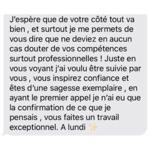 Colette Instagram - Les choses pour lesquelles je suis reconnaissante cette semaine : 

1-Ma mâchoire carrée (qui a la réf 😂 ?)
2- Vos messages de soutien par centaine 🤍
3- Ce délicieux dîner et cette sublime soirée chez @rosie.marseille (ça faisait 10 ans que j’étais pas sortie et ça m’a changé les idées).
4- Notre soirée d’Halloween en voiture, dans la forêt à regarder des films d’horreur 🎃 C’était atypique et trop cool. 
5- Mon retour à la salle (j’ai eu trop de travail la semaine passée et je n’avais pas pu y aller).
6- Cet être humain qui est un petit rayon de 🌞 quotidien. 
7- LE POINT FINAL DE MON LIVRE « Contrat de Couple » 📕