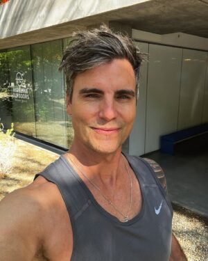 Colin Egglesfield Instagram - INSPIRE Weekend is here!! 
💫🌴😎🧘‍♂️🎉
Can’t wait to spend an amazing few days together!!
#retreat #inspire #inspireretreat #agileartist #ownyourmoment #beyondimpact #yoga #hiking #scottsdale #arizona #soundbowl #soundbowlhealimg #meditation #visualization #manifest #dreams #goals #quantumjump #quantumcollapse #manifestation #keynote #motivation #motivationaltalks #recharge #rejuvenate

Want to come??