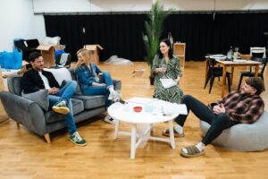 Colin O'Donoghue Instagram - SNEAK PEEK 👀 

Check out our brand-new DUBLIN cast in the rehearsal room!

#222AGhostStory