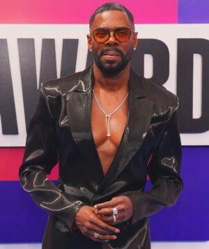 Colman Domingo Instagram - @betawards was a whole vibe. Blame @waymanandmicah on this @ferraristyle fit with @debeersofficial jewels. ✨✨✨🖤 always @jam_rich for the whole face and nails. ✨