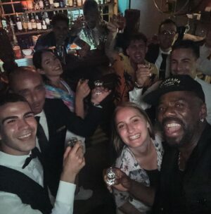 Colman Domingo Instagram - Gracie Sardegna, grazie per la tua cordialità e gentilezza. ci vediamo ancora e ancora. @filming_italy @tizianarocca 💙💙💙💙💙
