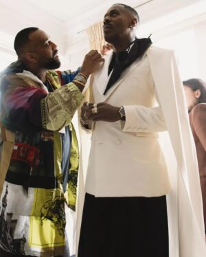 Colman Domingo Instagram - What a night. I truly wish I could describe all. It was such a dream. I am thankful for the blooming friendship and artistry of @willychavarrianewyork who I admire as a human and an innovator. @waymanandmicah with all the details and nuance, you are the baddest brothers in the business. You create a whole team who work to get every detail right.  Ynes had my whole back last night. The face, the male beauty look was all the handiwork of my ride or die groomer @jam_rich The Green eyes and mystical shadow work took my breath away. @davidyurman jewels and @iwcwatches took everything from the sky to the heavens. For my first outing at the Met Gala I felt all the things I hoped to feel. Inspired by all the artist I work with, share space with and have a good time showing up and showing out. It’s for the culture. @wolfkasteler @liebmanentertainment and @thegershagency for always working out every single detail to make sure that I am present, joyful and cared for. @monsieur_wyzard.tiff 📸 and @mayaiman