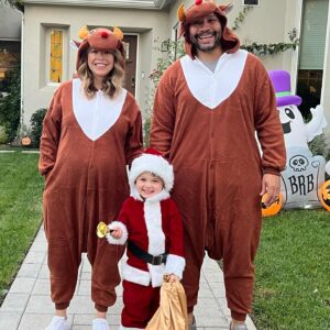 Colton Dunn Instagram - Me:
What do you want to be for Halloween?

Him
Santa. 

#happyhalloween and #merrychristmas🎄