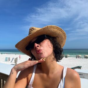 Connar Franklin Instagram - no one asks any questions here