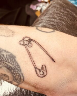Connor Ball Instagram - Woke up and got 6 tattoos… not quite on @jamesmcvey coverage but he’s still got some years on me 😉 coming for ya 

Thank you so much to @harrisonb_tattoos and @medusa_ink_ for their amazing art and talent. Check out Harrison’s other work and the studio’s page cause their stuff is banging. 🖤

swipe across to see some of the pieces i got