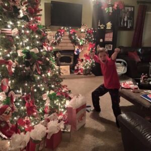 Connor Finnerty Instagram - Merry Christmas! 🎄(enjoy the throwback on the last slide)