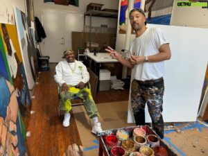 Coodie Simmons Instagram - I was going to save this footage 21 years or more for @eyesrevive documentary. 😂  #coodieonthecamera 🎥 FYI I didn’t commission this painting although I collect his work. It was a honor to sit for him and be in his future portrait show.  @eyesrevive is an amazing #artist ! #art Thanks for allowing me to capture your #jeenyuhs . @matboogie781 & @classy.tracey was in the building! #family #love