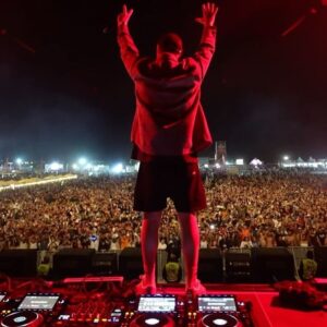 Coone Instagram - OBRIGADO! 😭🇵🇹

Make sure to SLIDE, cause I played a bunch of new tracks and the pictures by @_silvanderbruggen_ are crazy AF! 

1. Coone x @nolz_mc - Warrior Cry
2. Coone x @dbstf - U Are The High
3. Coone x @wayofthekami - Till I Collapse