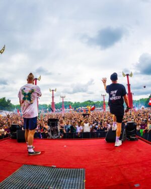 Coone Instagram - From all 4 corners of the compass, we have found our way to these holy grounds.

To all my brave warriors… I call upon you. Join us on this WARRIOR CRY. ⚔️