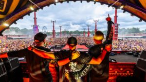 Coone Instagram - SURPRISE: I was one of the DQ Legends 2024. 

First of all, I would like to apologise for not telling anyone that I was gonna play at @defqon1 this year. 

Second, playing together with my best friends @datweekaz as legends yesterday makes me proud. Proud of our team, proud of our scene, and beyond proud of the entire Hardstyle community, for over two decades already! This is one of the highlights in my career as a music artist. 

Fam, love up. ❤️🤟🏼