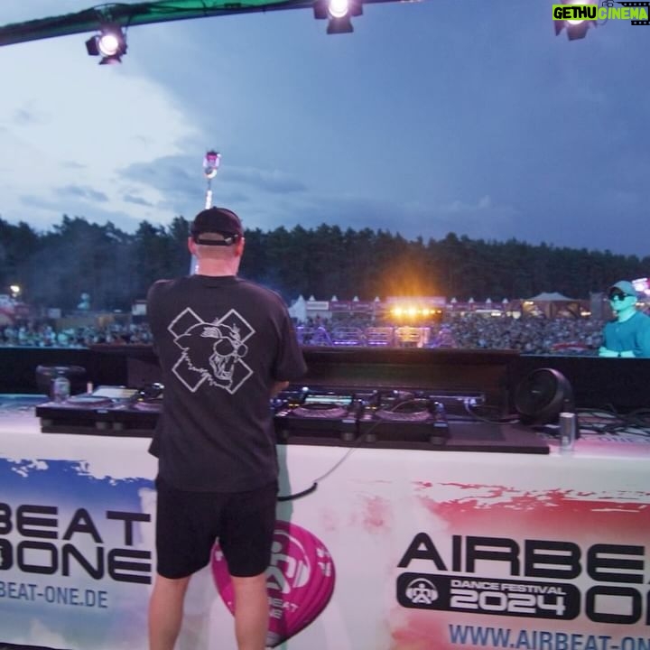 Coone - 3 Likes - LAST WEEKEND VIBES: Played tons of new music! 🤯
1. We’ve Got The Power (with @thyronnl)
2. Warrior Cry (with @nolz_mc)
3. U Are The High (with @dbstf)
4. We’ve Got The Power (with Thyron)
5. Warrior Cry (with Nolz)
6. U Are The High (with DBSTF)
7. Till I Collapse (with @wayofthekami)
8. Till I Collapse (with Kami)
