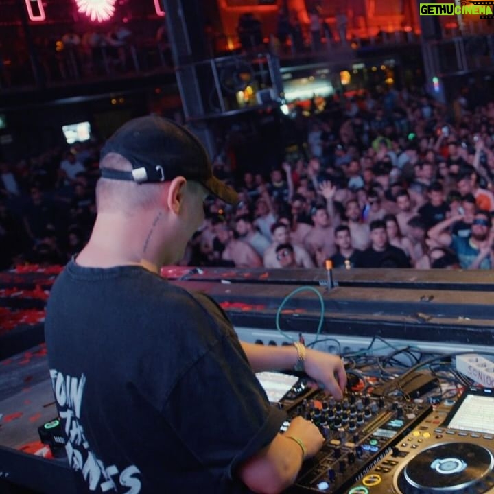 Coone - 3 Likes - Still buzzing from last weekend in Madrid… WHICH NEW TRACK DO YOU LIKE THE MOST? 🧐🇪🇸
1. COONE x LNY TNZ - DEDICATED
2. COONE x DBSTF - U ARE THE HIGH
3. COONE x KAMI - TILL I COLLAPSE