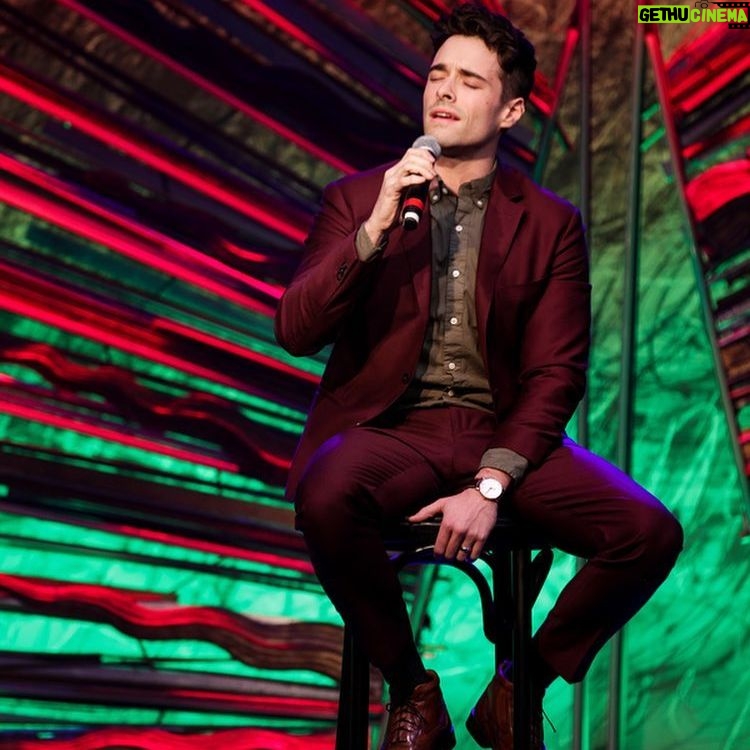 Corey Cott - 10.7K Likes - All the Christmas colors. Thanks for having me @bwayprincesspty. I’ll come sing anytime....AKA January 18th in Kansas City! And Princess Osnes, @brauhala and I are doing our night of duets at @mththeater 1/16 and 1/17. (My autocorrect changed “duet” to “diet” now I’m questioning whether we should do a night of diets instead. Whaddya think @lauraosnes?) 📷: @rebeccajmichelson