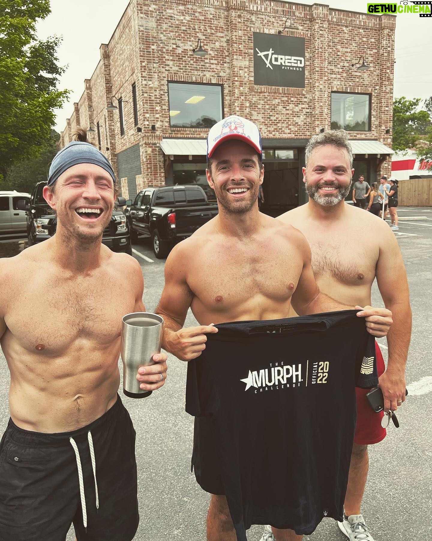 Corey Cott - 4.4K Likes - HAPPY MEMORIAL/MURPH DAY EVERYBODY. Today we honor those who paid the ultimate sacrifice to defend our freedom. For the last 4 years I’ve made every effort to attack the Murph workout on Memorial Day in honor of Lt. Michael Murphy.
1 Mile
100 Pullups
200 Pushups
300 Squats
1 mile
Wearing a 20 lb vest if ya got it!
Today we crushed good ol’ “Murph” at @creedgym with this amazing group of men and women! Wouldn’t want to start this day any other way. (Also I feel a lot better about the 6,000 calories of ribs and ice cream I’m gonna inhale in like 3 hours.) HAPPY MEMORIAL DAY! @murphchallenge