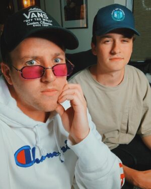 Corey La Barrie Instagram - Just two below average dudes hanging out! 🔥