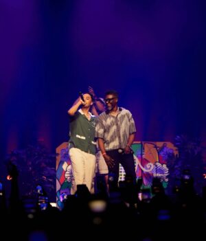 Corneille Instagram - Last friday was EPIC!!! Un gros merci merci au frère @michaelbrun de nous y avoir invité @papi_jayofficial et moi!!! 🙏🏿🙏🏿🙏🏿🇭🇹

📸 @dezobri

#bayo #montreal