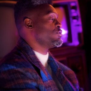 Corneille Instagram - On a décidé de prolonger le plaisir de Encre Rose L'expérience en laissant le live disponible jusqu'au 14 mai. Ces vidéos ne sont qu'un extrait, pour plus d'explications et de show, achetez votre accès sur www.corneilleofficiel.com (lien en bio)