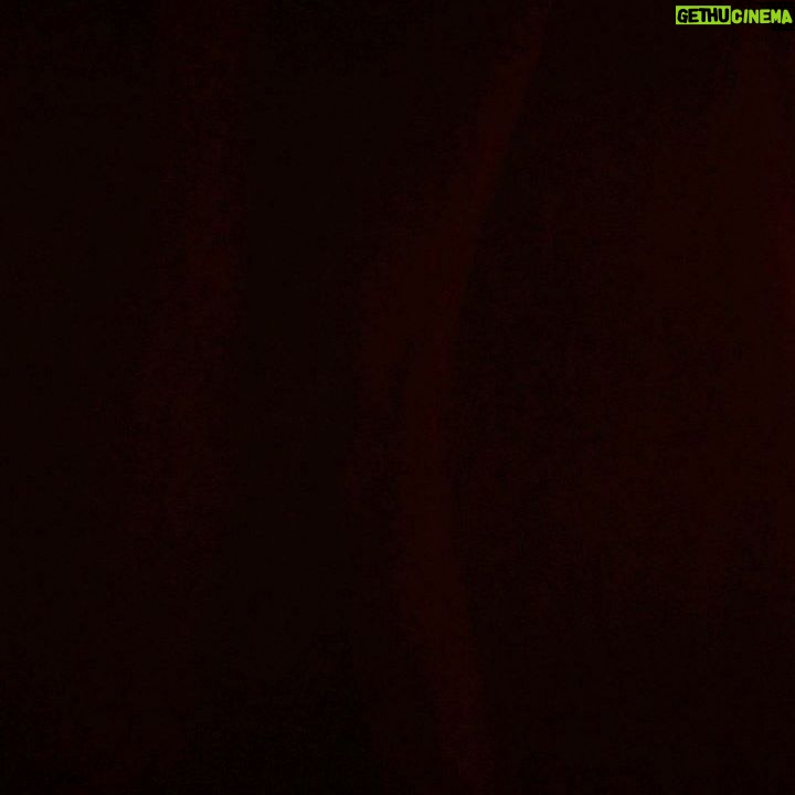 Corneille - 1.7K Likes - On a décidé de prolonger le plaisir de Encre Rose L'expérience en laissant le live disponible jusqu'au 14 mai. Ces vidéos ne sont qu'un extrait, pour plus d'explications et de show, achetez votre accès sur www.corneilleofficiel.com (lien en bio)
