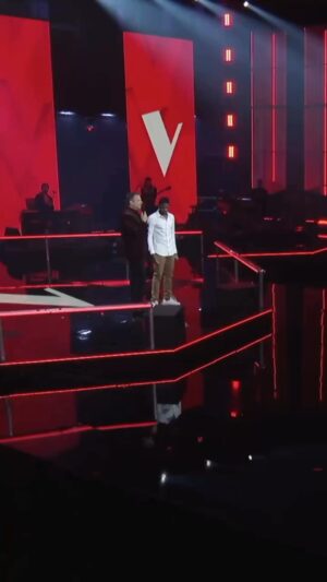 Corneille Instagram - Corneille et Mario avaient d’autres plans pour Redge... 😉
____________________
📺 Dimanche 19h30 | TVA et TVA 
#LaVoixTVA