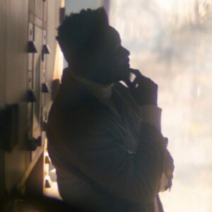 Corneille Instagram - « Des Étoiles » une collabo qui fait plaisir!!! Merci à mon gars @lostofficiel qui m’a invité sur ce morceau. Shout out à toute l’équipe #Royauté dont le projet est disponible 🙏🏿