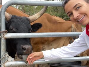 Cortney Palm Instagram - Today was my last day volunteering w/ @littlebearsanctuary as I am moving four hours away (I’ll still visit & may even join their development committee!) I’m going to miss all these beautiful souls. May we all turn towards a more compassionate way of living, by respecting all life & honoring the soul within. I am so grateful for my experience this year on the sanctuary! Even more grateful for all the donations, and all my fans who also helped support the sanctuary Especially after the recent hurricane! I will miss all these beautiful beings, they each had such fun, and unique personalities. - one love
.
.
.
.
.
#littlebearsanctuary #animalrescue #alllivesmatter #onelove #cutepig #cutecow #piglet #disney #donkey #fiona NOT #bacon