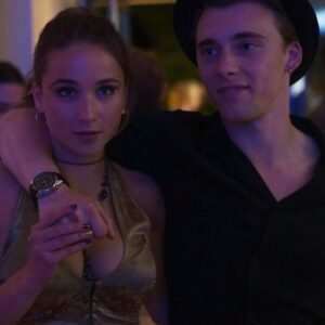 Cosima Henman Instagram - HAMMERHARTEJUNGS ab heute 24. Mai weltweit auf NETFLIX!

@tobias._schaefer._ 
@axelstein4real 
@jasminshakeri 
@dorisgolpashin 
@louis.jerome_w 
@leanderlesotho 
@maximilian.shdr 
@samirahbreuer 
@nyoonkie 
@lilly.joan 
@vivi_koenig 
@merlin_sandmeyer 
@kailas_insta 
@tombeckphotos 
@monikaoschek 
@yuna_bennett 

@netflixde @ratpackfilm