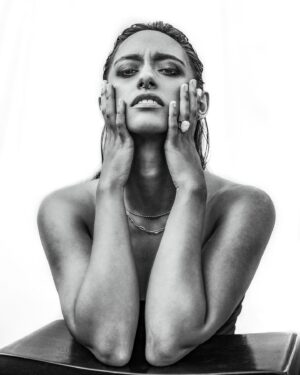 Courtney Bandeko Instagram - @jaxihart