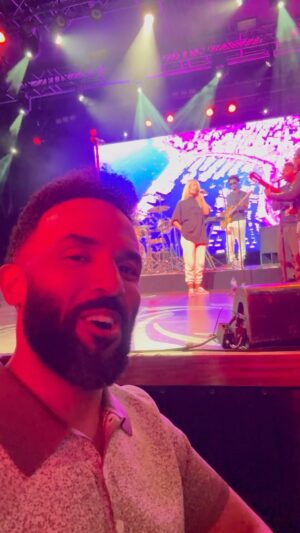 Craig David Instagram - Soundcheck done✅, NEW YORK it’s about to go down 🗽🤩💫 I can’t wait to see you all soon ✨
