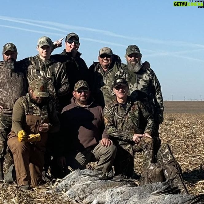 Craig Morgan - 1.5K Likes - Great time with my On The Road Outdoors family now off to Boston to Be All I Can Be I’ll be posting a bunch of what I’m doing in uniform the next couple days. #outdoors #hunting #beallyoucanbe #army #country