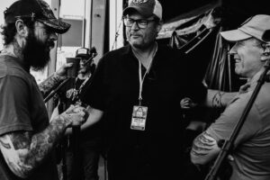 Craig Morgan Instagram - It was great running into some new and old friends at #CMAFest!

📸: @gicker