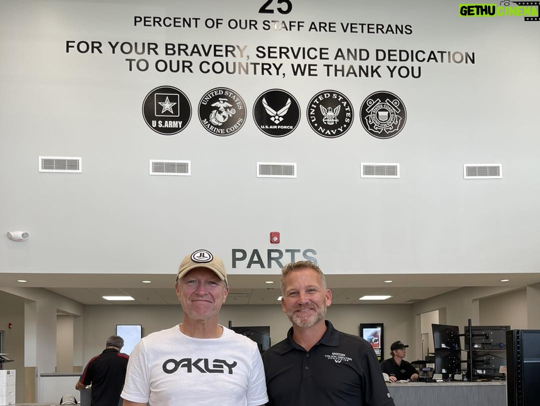 Craig Morgan - 857 Likes - Excited to be doing a show tonight with our trucking partner Truck Center Companies. Honored to be working with a company who are so passionate about working with our veterans. #country #countrymusic #trucking
#veterans