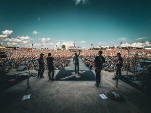 Craig Morgan Instagram - Awesome Friday night at @country_concert!