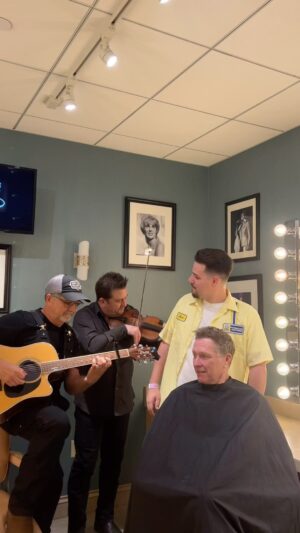 Craig Morgan Instagram - @cmorganmusic is the absolute definition of a real man. It was an absolute honor to sing with you Craig!