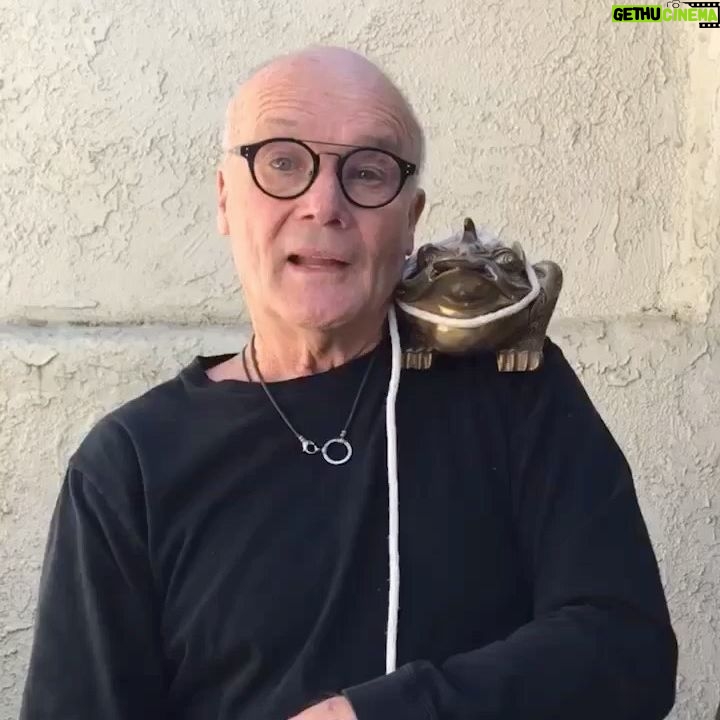 Creed Bratton - 22K Likes - Check out my new single 🐸
Chan Chu Toad. Available on all platforms now (Link in Bio).