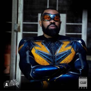 Cress Williams Instagram - #blacklightning is back tonight 9/8central on the#cw #getlit