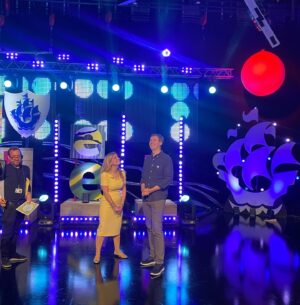 Cressida Cowell Instagram - Always a complete joy to go on @cbbc Blue Peter … here celebrating the 50,000th member of the Blue Peter book club, (!) with Joel @joelmagician dressed as a magnificent Gandalf, and with Jeff Kinney @jeffkinney and @mrmcgrammar, who did a brilliant rap (and I got to join in!)

Here showing all the marvellous book illustrations that kids sent in…

And the show also had Matilda, that wonderful bookworm, singing A little Bit Naughty, and was a such a great celebration of all things book-y…

Thankyou to Blue Peter for everything you to to promote books and reading 
#❤️📚
#bookmagic