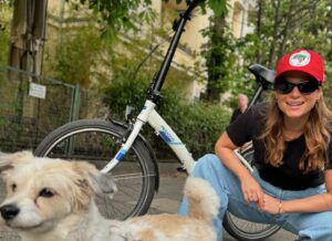 Cristina do Rego Instagram - KW 15: darf die spannenden sachen nicht posten- also gibts viel hund und süße früchtchen 🍇