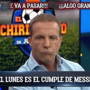 Cristóbal Soria Instagram - En @elchiringuitotv queremos hacer historia en la @copaamerica y en la carrera de @leomessi y por eso el Tío Soria estará en NewYork el próximo lunes 24 de junio para celebrar en las inmediaciones del hotel dónde está concentrada la @afaseleccion el cumpleaños de Su Santidad Leo Messi y llevarle una tarta y cantarle cumpleaños feliz…
Será a las 6:00 pm en el Hotel Hilton Short Hills de New Jersey y es una cita de obligado cumplimiento para todos los Messianicos del mundo… ♥️♥️♥️